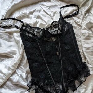 Luxury vintage basque corset french Lejaby gothic 36B